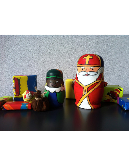 Matroesjka om zelf te schilderen