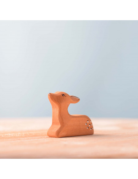 Herten kalfje liggend