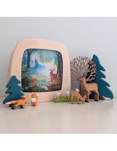 Kleine conifeer Holztiger