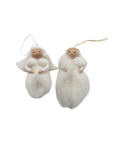 Engel hanger vilt groot