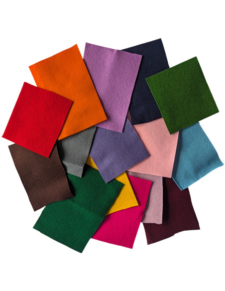 Wolvilt Restantenpakket – Mini Lapjes Regenboogmix (15 stuks)