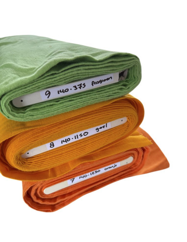 Katoenen stof frisgroen – 140 cm x 3,75 meter