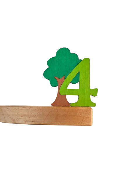 Cijfer 4 met boom steker