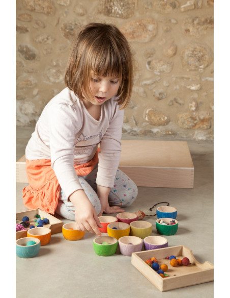 Houten bakjes gekleurd Houten bakjes gekleurd