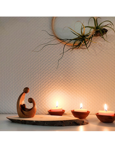 Handgesneden mini kerststal