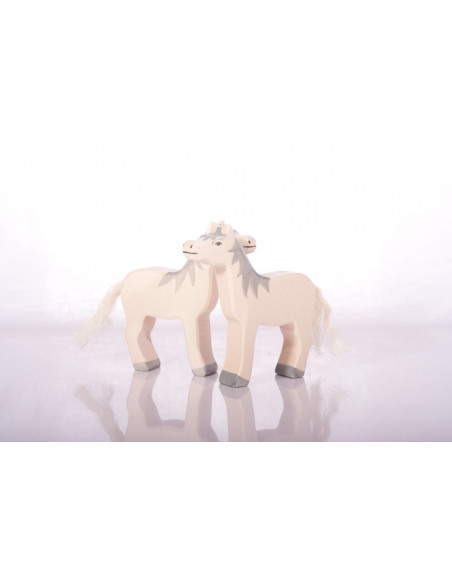 Wit paard Holztiger