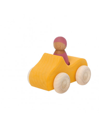 Auto met bestuurder oranje