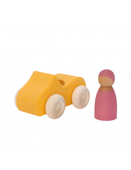 Auto met bestuurder oranje