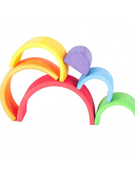 Kleine houten regenboog